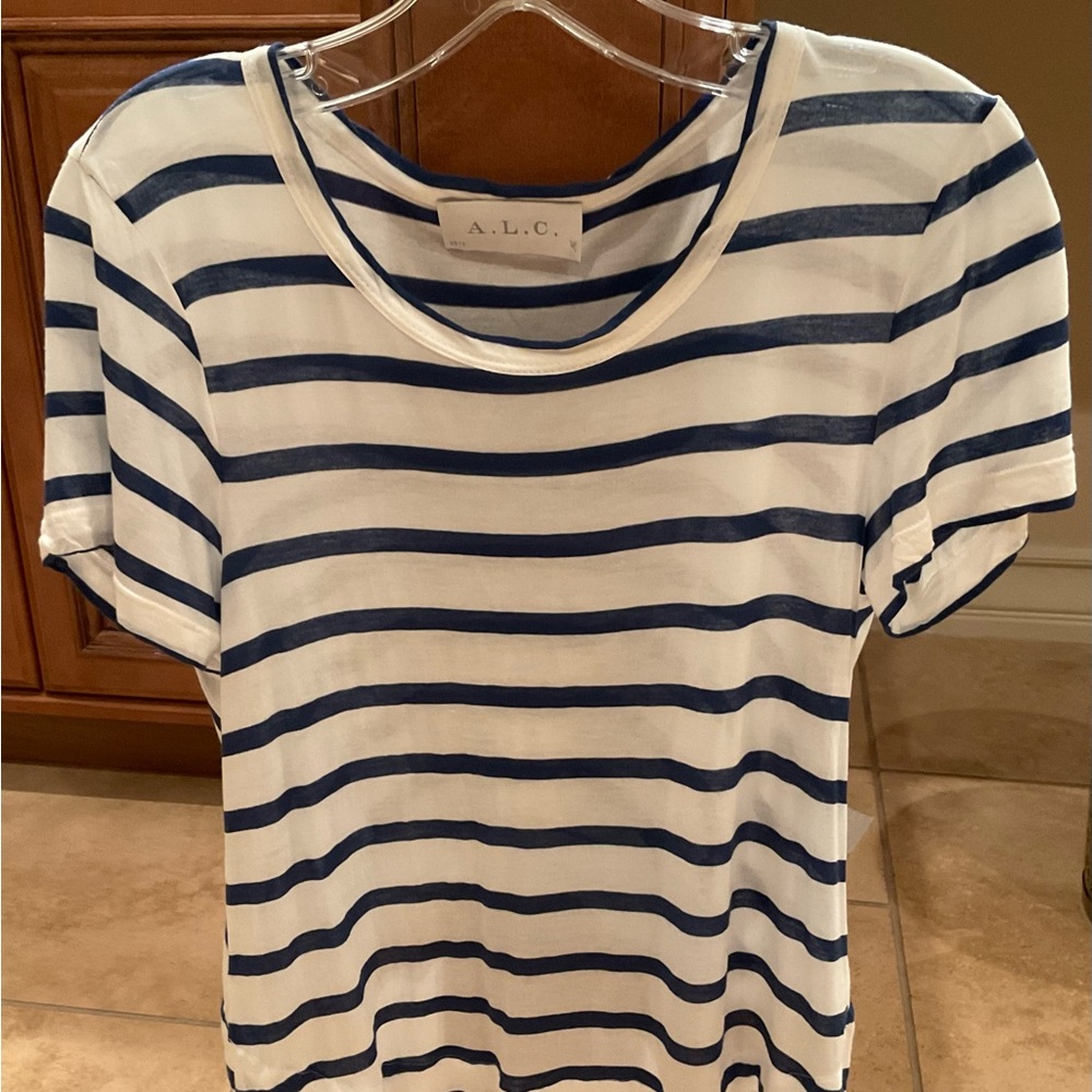 ALC Womens Short Sleeve Scoop Neck Blue/White Striped Cropped T Shirt  Size S